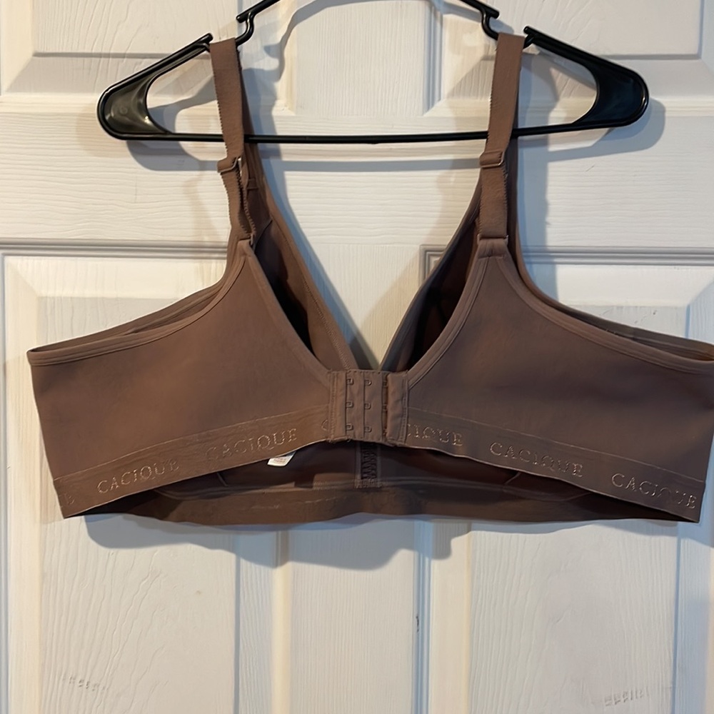 Cacique Size 50 B Bra - Picture 6 of 14